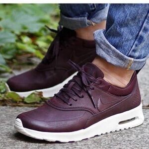 Nike Airmax Thea mahogany merlot color 7.5